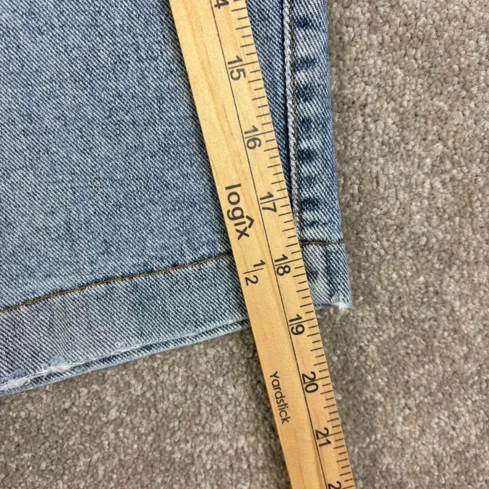 Vintage Levis 545 Loose Fit Denim Shorts Mens 34 Light Wash Orange Tab USA Made